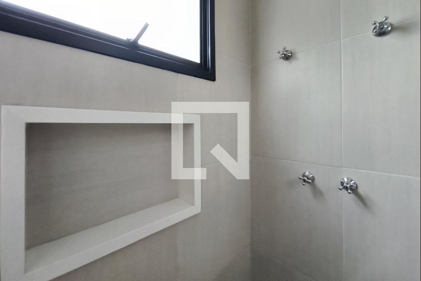Casa à Venda - Swiss Park, 3 Quartos,  260 m2 em , Campinas - sp | SoloBR