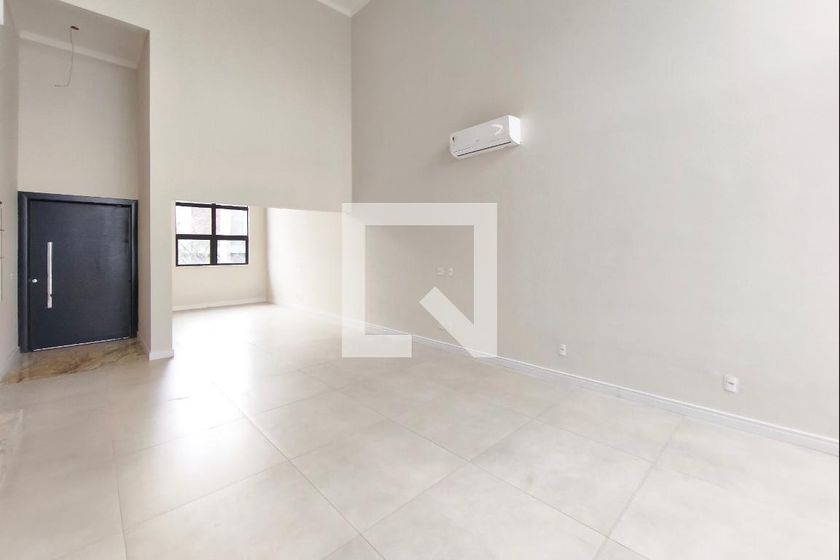 Casa à Venda - Swiss Park, 3 Quartos,  260 m2 em , Campinas - sp | SoloBR