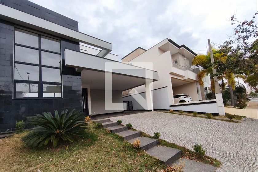 Casa à Venda - Swiss Park, 3 Quartos,  260 m2 em , Campinas - sp | SoloBR