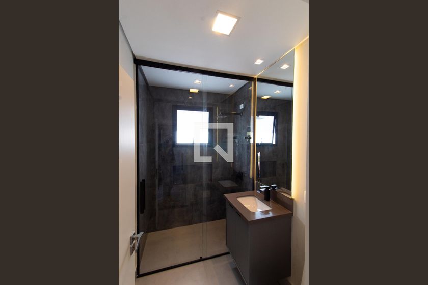 Casa à Venda - Lot. Alphaville Campinas, 4 Quartos,  411 m2 em , Campinas - sp | SoloBR