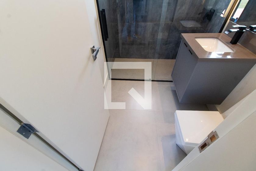 Casa à Venda - Lot. Alphaville Campinas, 4 Quartos,  411 m2 em , Campinas - sp | SoloBR