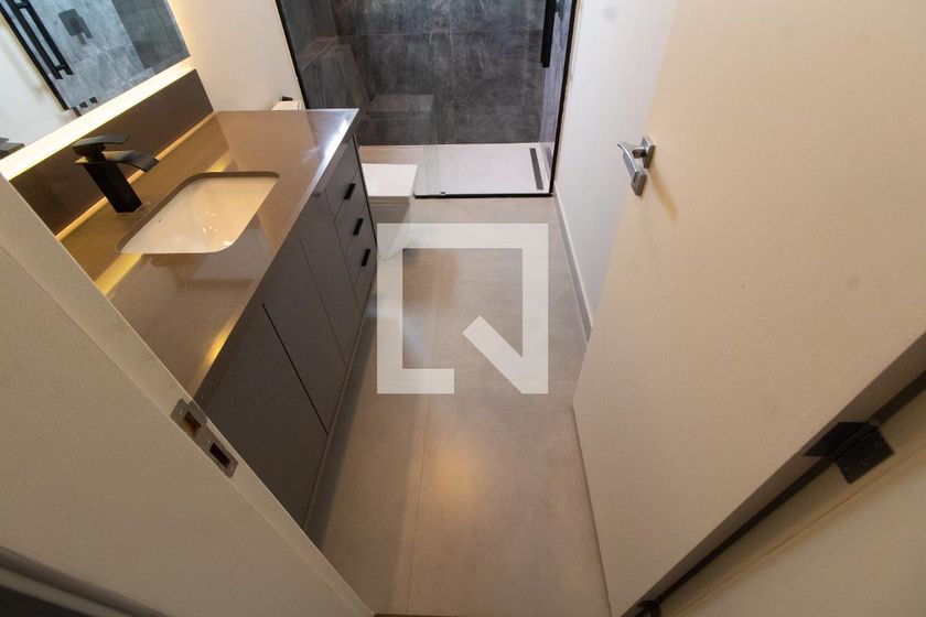 Casa à Venda - Lot. Alphaville Campinas, 4 Quartos,  411 m2 em , Campinas - sp | SoloBR