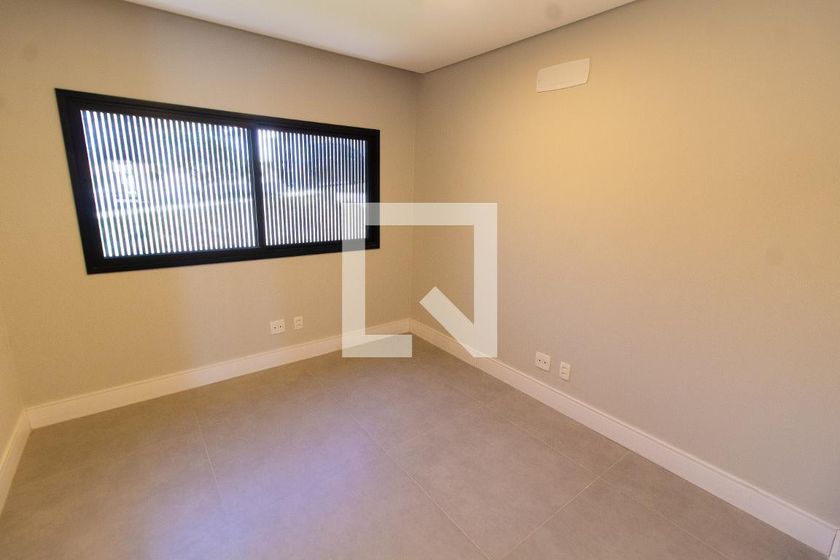 Casa à Venda - Lot. Alphaville Campinas, 4 Quartos,  411 m2 em , Campinas - sp | SoloBR