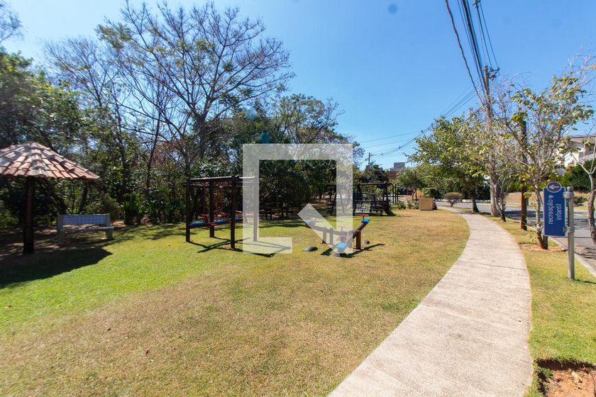Casa à Venda - Lot. Alphaville Campinas, 4 Quartos,  411 m2 em , Campinas - sp | SoloBR