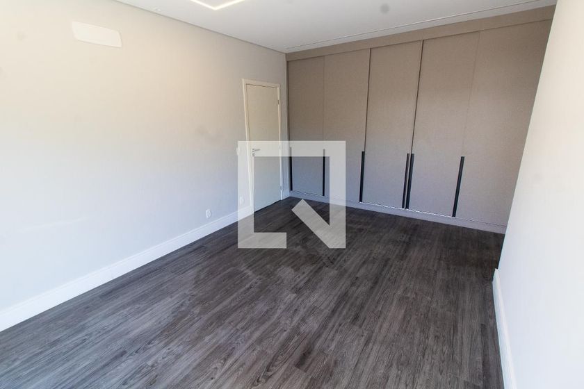 Casa à Venda - Lot. Alphaville Campinas, 4 Quartos,  411 m2 em , Campinas - sp | SoloBR