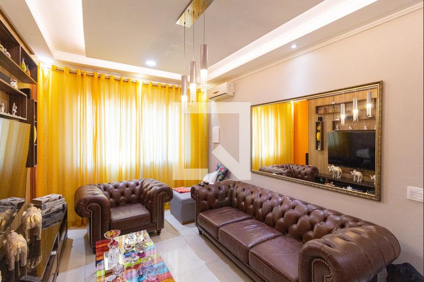 Casa, 3 quartos, 200 m² - Foto 1