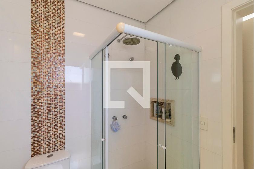 Casa à Venda - Swiss Park, 4 Quartos,  320 m2 em , Campinas - sp | SoloBR