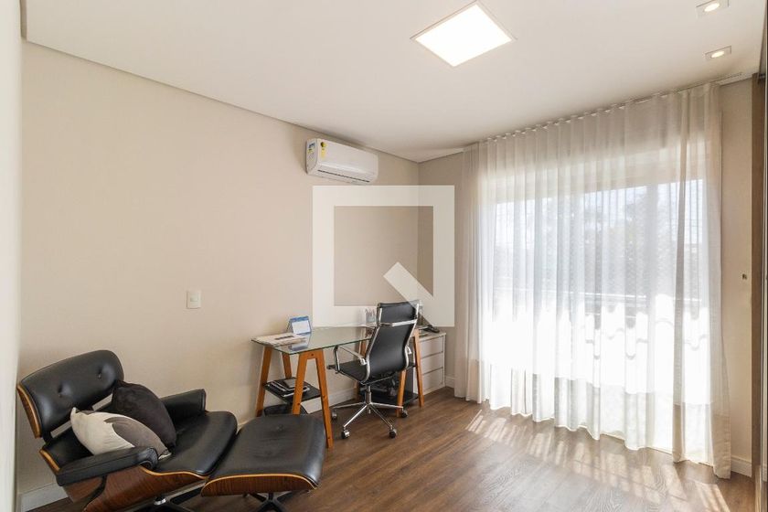 Casa à Venda - Swiss Park, 4 Quartos,  320 m2 em , Campinas - sp | SoloBR