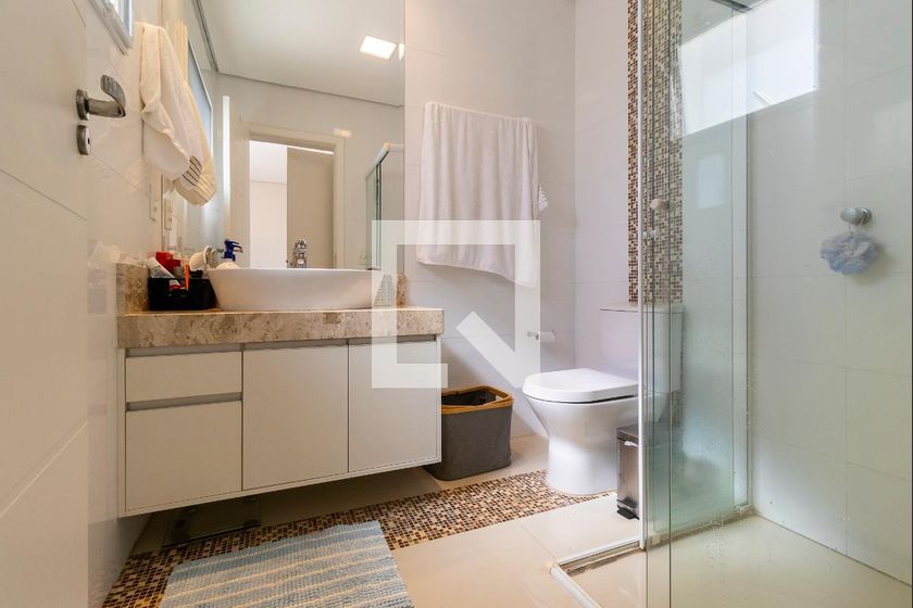 Casa à Venda - Swiss Park, 4 Quartos,  320 m2 em , Campinas - sp | SoloBR