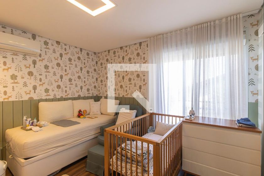 Casa à Venda - Swiss Park, 4 Quartos,  320 m2 em , Campinas - sp | SoloBR