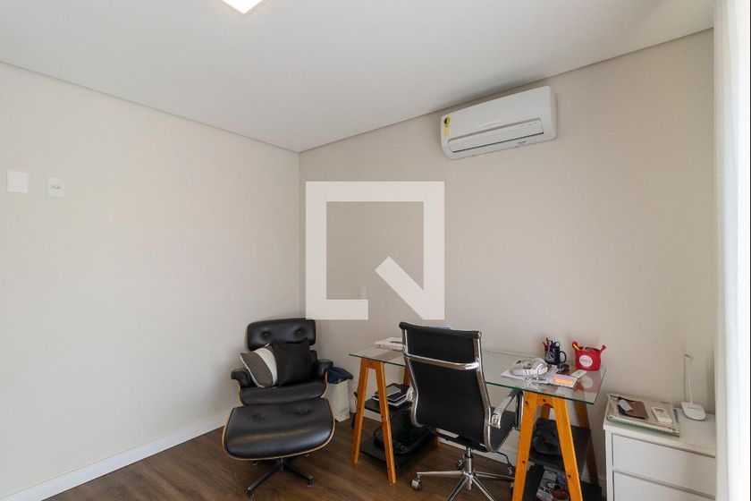 Casa à Venda - Swiss Park, 4 Quartos,  320 m2 em , Campinas - sp | SoloBR