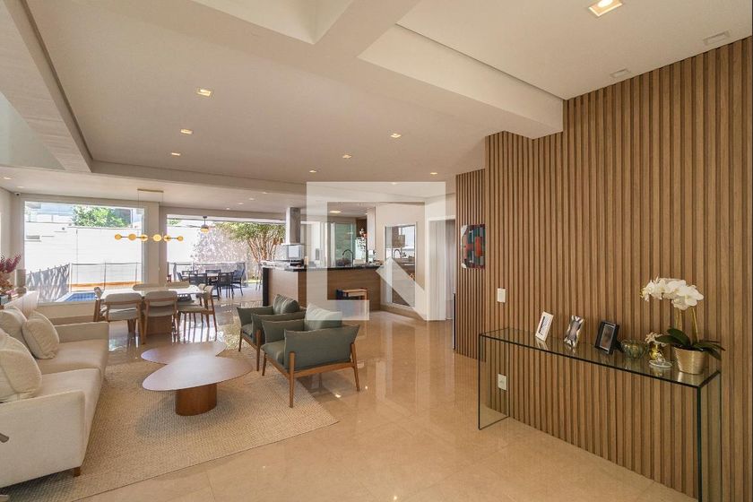 Casa à Venda - Swiss Park, 4 Quartos,  320 m2 em , Campinas - sp | SoloBR