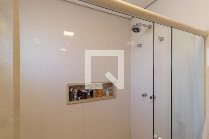 Casa à Venda - Swiss Park, 4 Quartos,  320 m2 em , Campinas - sp | SoloBR