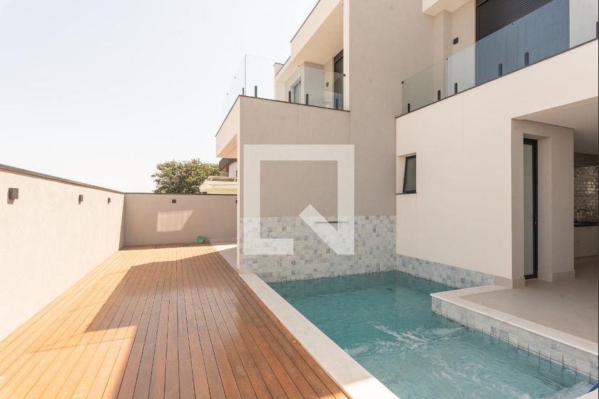 Casa à Venda - Swiss Park, 4 Quartos,  330 m2 em , Campinas - sp | SoloBR
