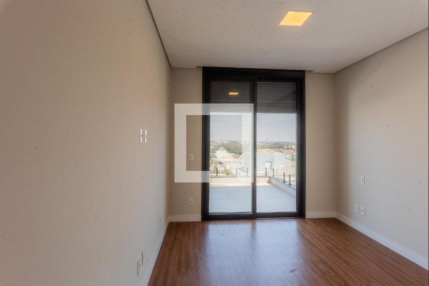 Casa à Venda - Swiss Park, 4 Quartos,  330 m2 em , Campinas - sp | SoloBR