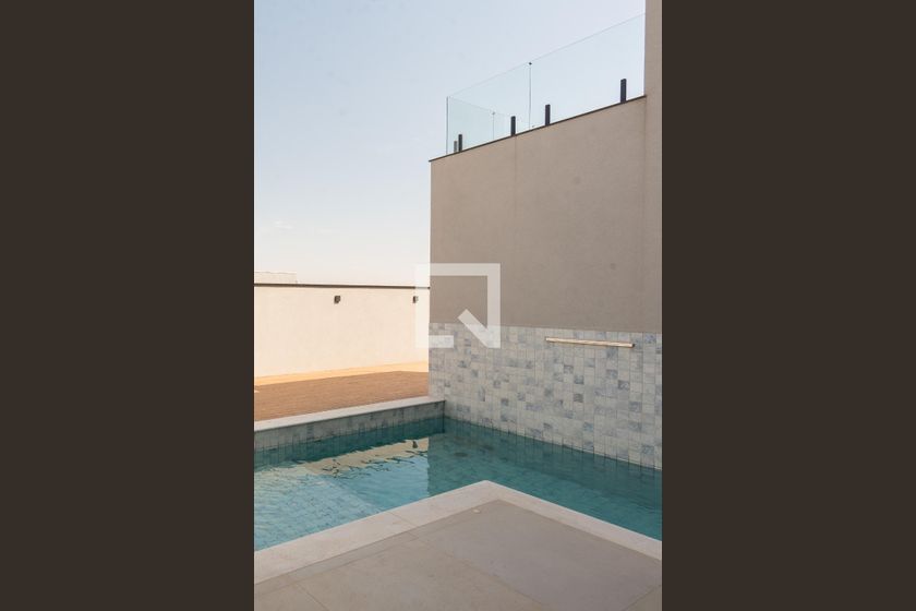 Casa à Venda - Swiss Park, 4 Quartos,  330 m2 em , Campinas - sp | SoloBR