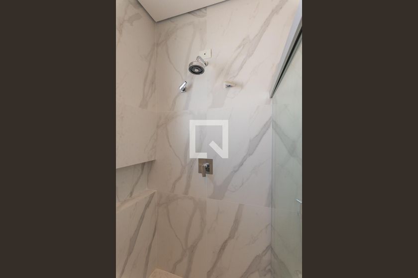 Casa à Venda - Swiss Park, 4 Quartos,  330 m2 em , Campinas - sp | SoloBR
