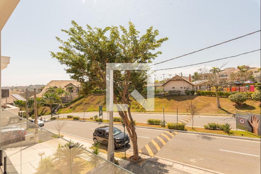 Casa à Venda - Swiss Park, 4 Quartos,  330 m2 em , Campinas - sp | SoloBR