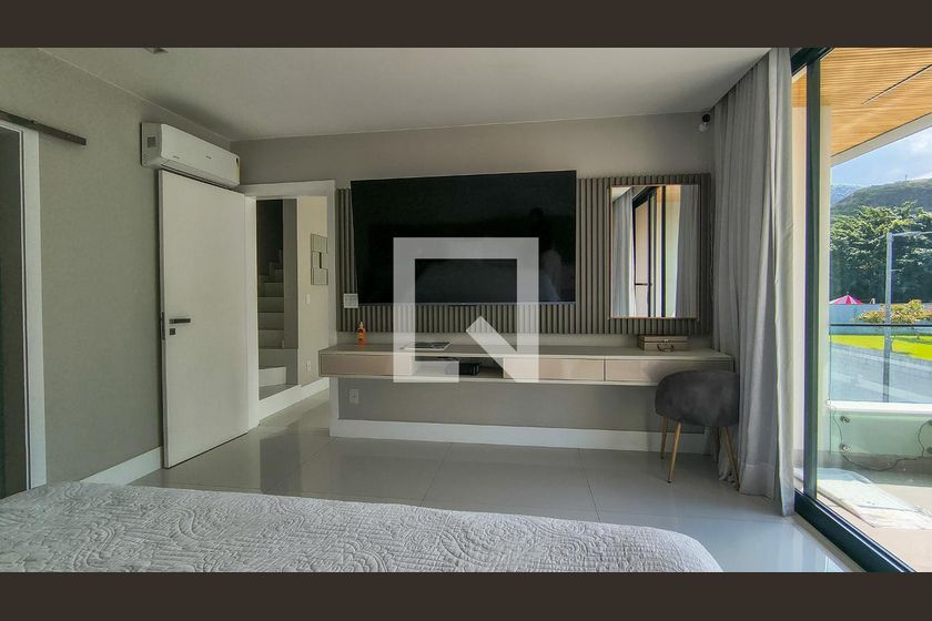 Casa, 5 quartos, 300 m² - Foto 55