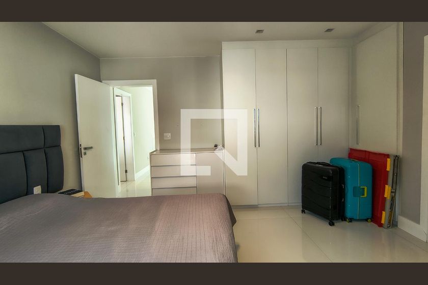 Casa, 5 quartos, 300 m² - Foto 41