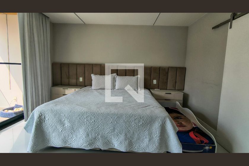 Casa, 5 quartos, 300 m² - Foto 51