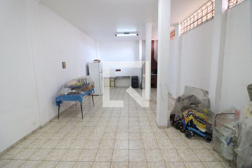 Casa, 3 quartos, 232 m² - Foto 38