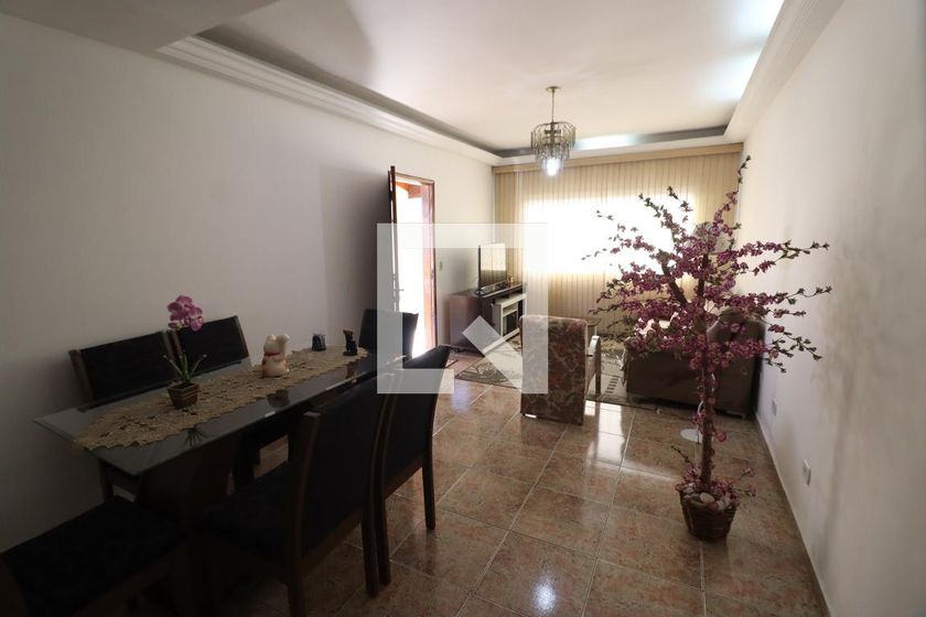 Casa, 3 quartos, 232 m² - Foto 3