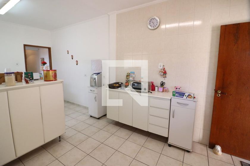 Casa, 3 quartos, 232 m² - Foto 30