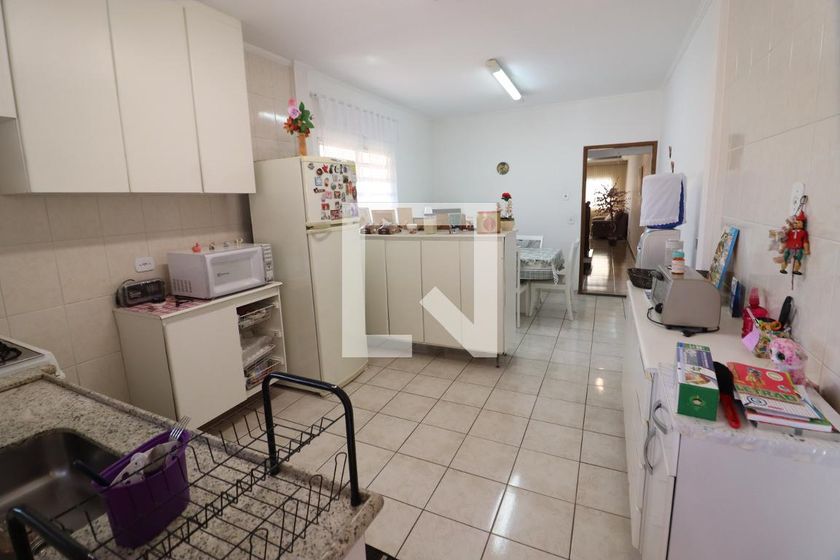 Casa, 3 quartos, 232 m² - Foto 28
