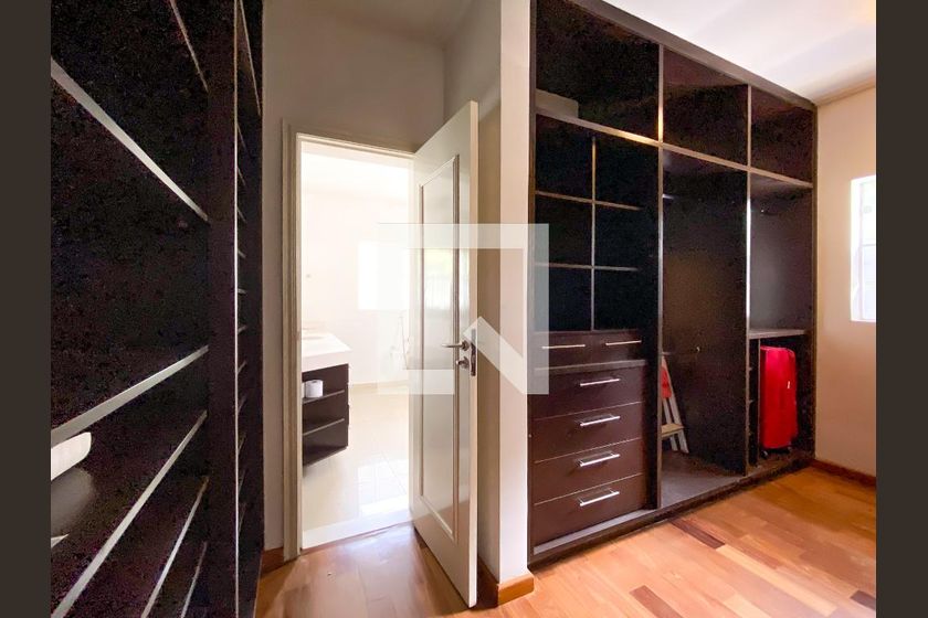 Casa, 4 quartos, 471 m² - Foto 38
