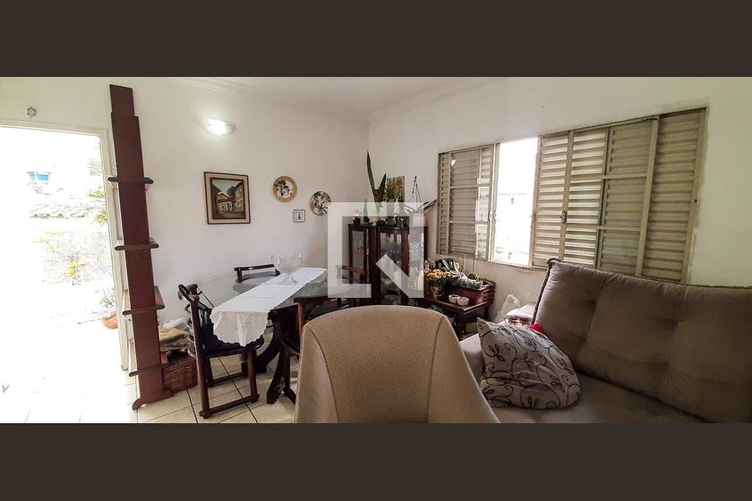Casa, 4 quartos, 253 m² - Foto 3