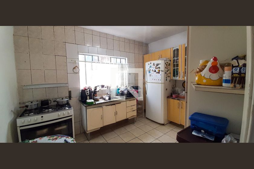 Casa, 4 quartos, 253 m² - Foto 47