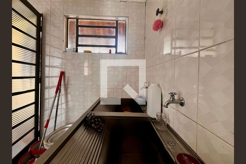 Casa à Venda - Taquaral, 3 Quartos,  141 m2 em , Campinas - sp | SoloBR