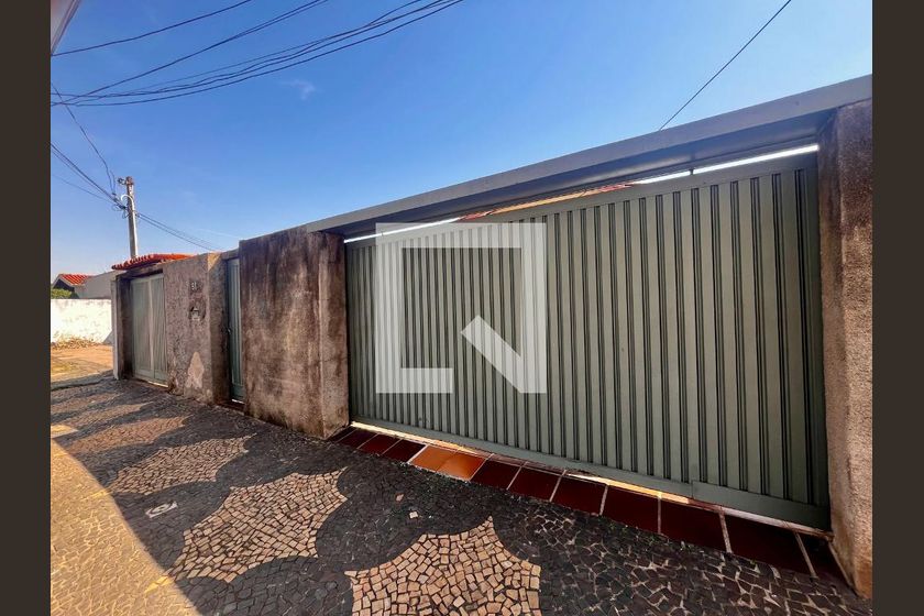 Casa à Venda - Taquaral, 3 Quartos,  141 m2 em , Campinas - sp | SoloBR