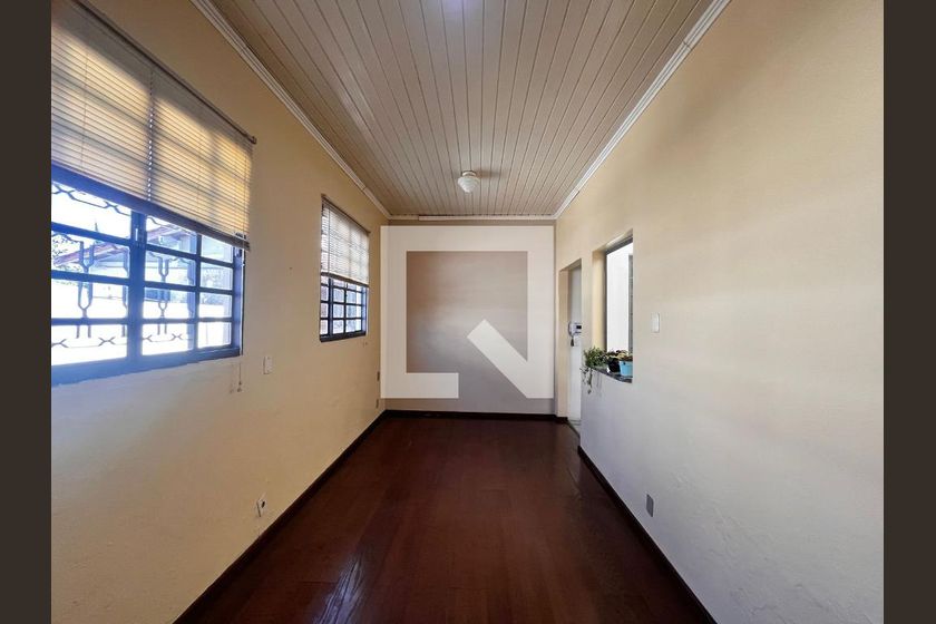 Casa à Venda - Taquaral, 3 Quartos,  141 m2 em , Campinas - sp | SoloBR