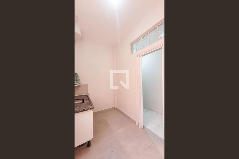 Apartamento à Venda - Centro, 1 Quarto,  90 m2 em , Campinas - sp | SoloBR