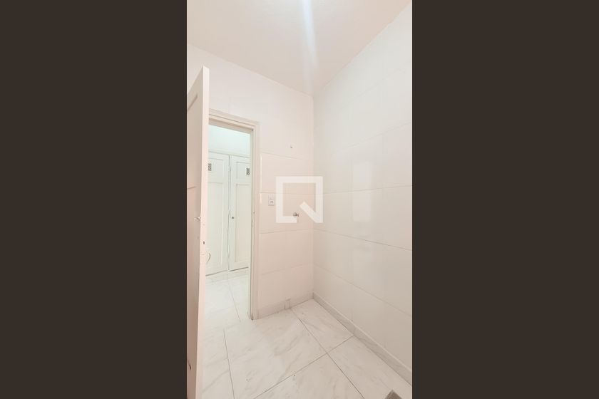 Apartamento à Venda - Centro, 1 Quarto,  90 m2 em , Campinas - sp | SoloBR