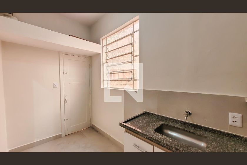 Apartamento à Venda - Centro, 1 Quarto,  90 m2 em , Campinas - sp | SoloBR