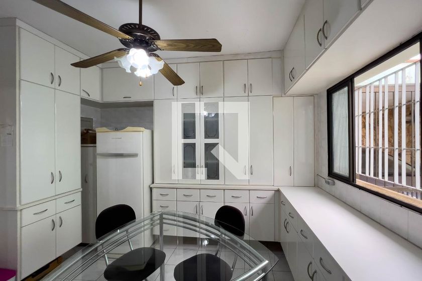 Casa, 3 quartos, 232 m² - Foto 61