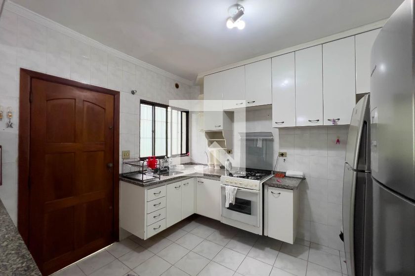 Casa, 3 quartos, 232 m² - Foto 65