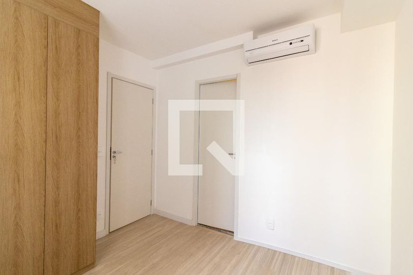 Apartamento à Venda - Centro, 2 Quartos,  46 m2 em , Campinas - sp | SoloBR