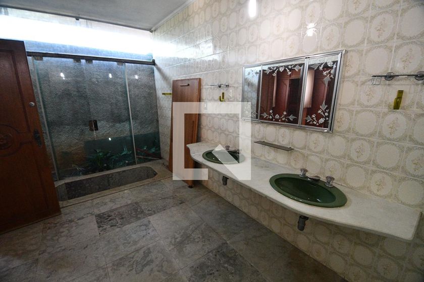 Casa à Venda - Guanabara, 7 Quartos,  1570 m2 em , Campinas - sp | SoloBR