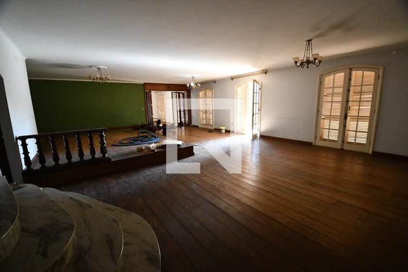Casa à Venda - Guanabara, 7 Quartos,  1570 m2 em , Campinas - sp | SoloBR