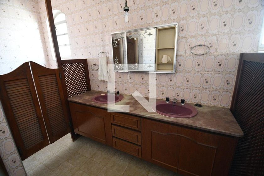Casa à Venda - Guanabara, 7 Quartos,  1570 m2 em , Campinas - sp | SoloBR