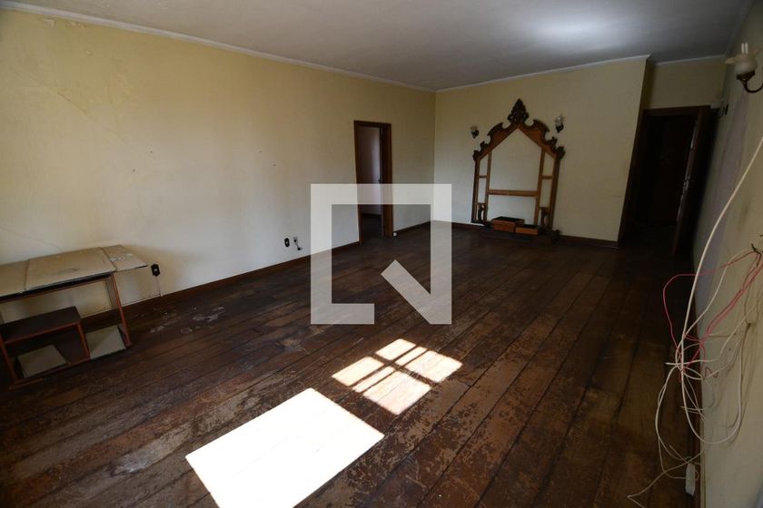 Casa à Venda - Guanabara, 7 Quartos,  1570 m2 em , Campinas - sp | SoloBR