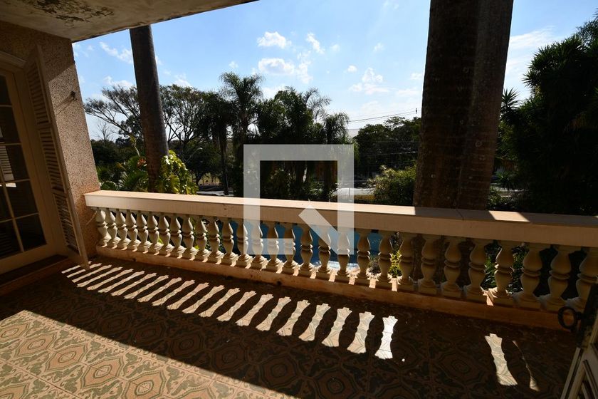 Casa à Venda - Guanabara, 7 Quartos,  1570 m2 em , Campinas - sp | SoloBR