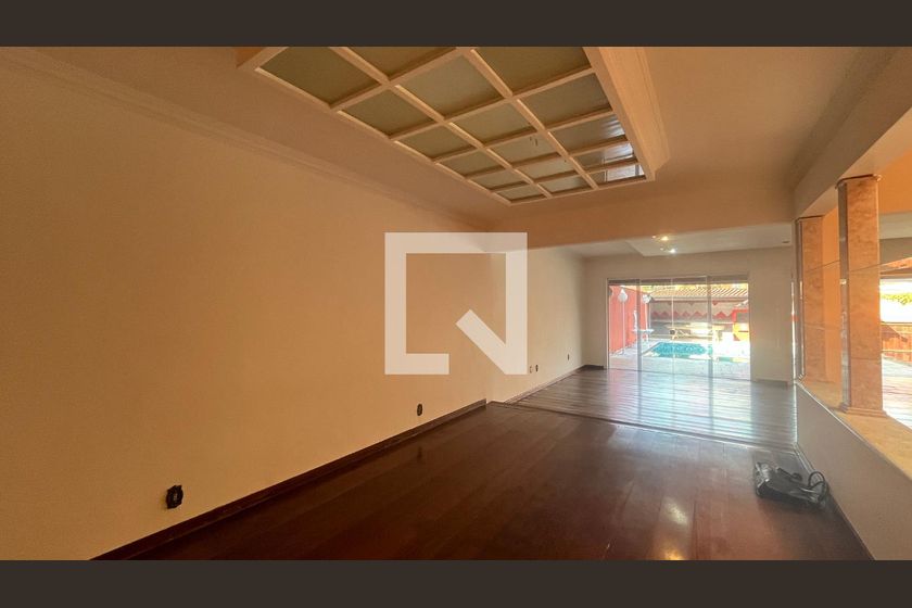 Casa à Venda - Jardim Chapadão, 5 Quartos,  315 m2 em , Campinas - sp | SoloBR