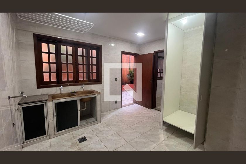 Casa à Venda - Jardim Chapadão, 5 Quartos,  315 m2 em , Campinas - sp | SoloBR
