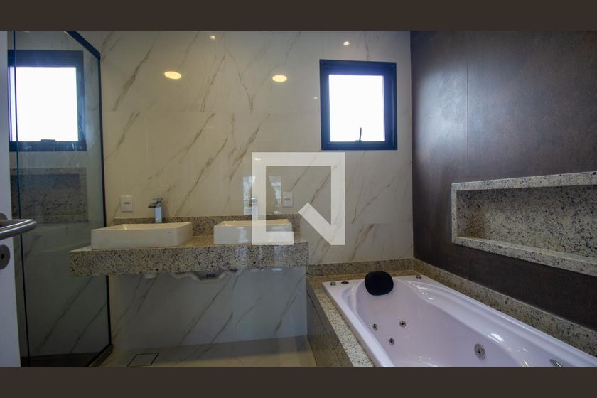 Casa, 4 quartos, 300 m² - Foto 48