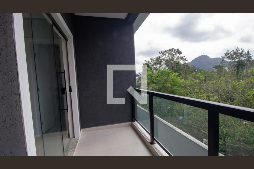 Casa, 4 quartos, 300 m² - Foto 32